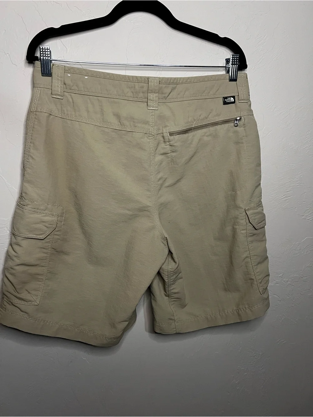 The North Face Paramount Tan Cargo Hiking Outdoor Performance Shorts